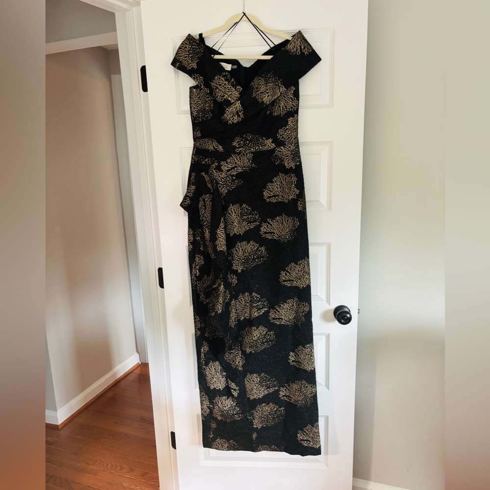 Rickie Freeman for Teri Jon Black and Gold Off-Shoulder Jacquard Column Dress